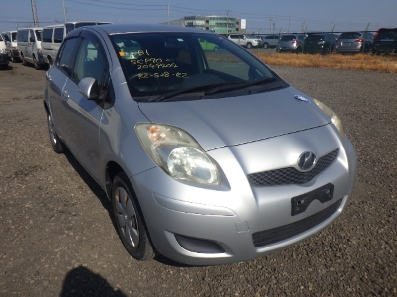 Toyota vitz scp90