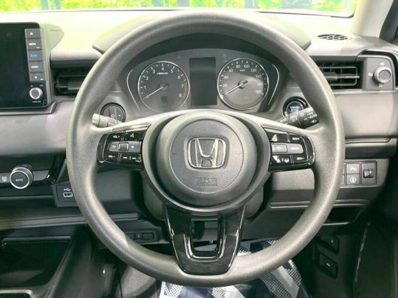 Used 2022 HONDA VEZEL RV3 | SBI Motor Japan