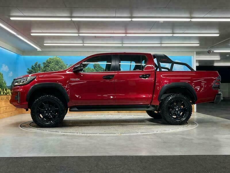 HILUX