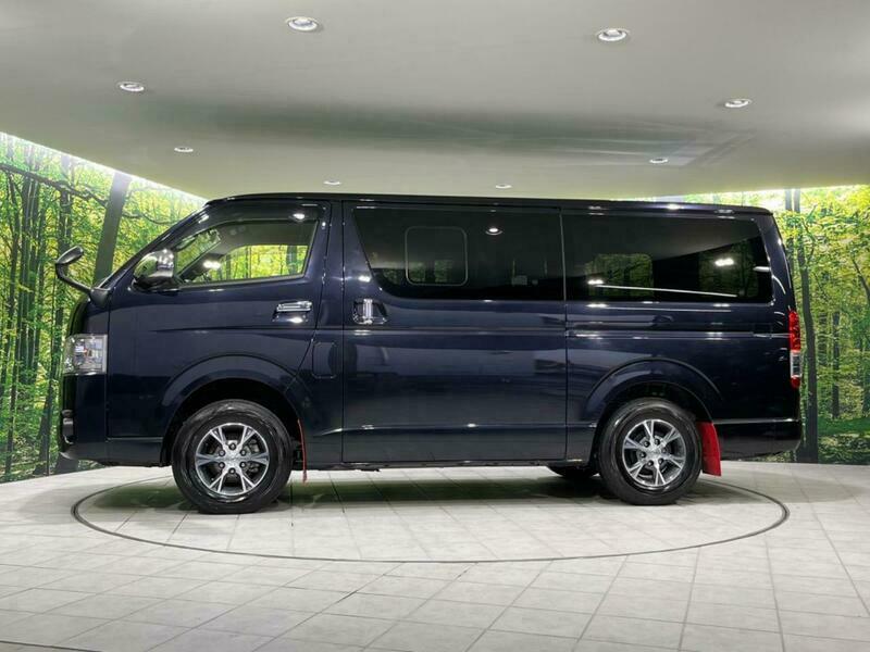 Regiusace Van