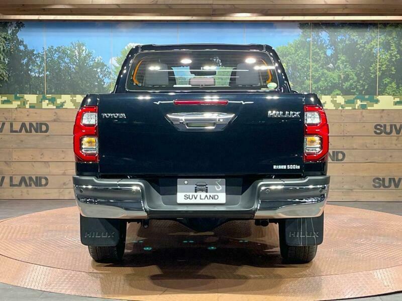 HILUX