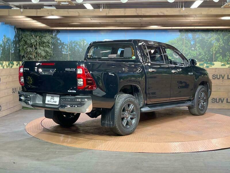 HILUX