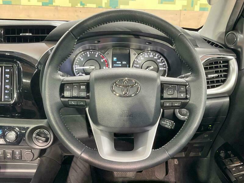 HILUX