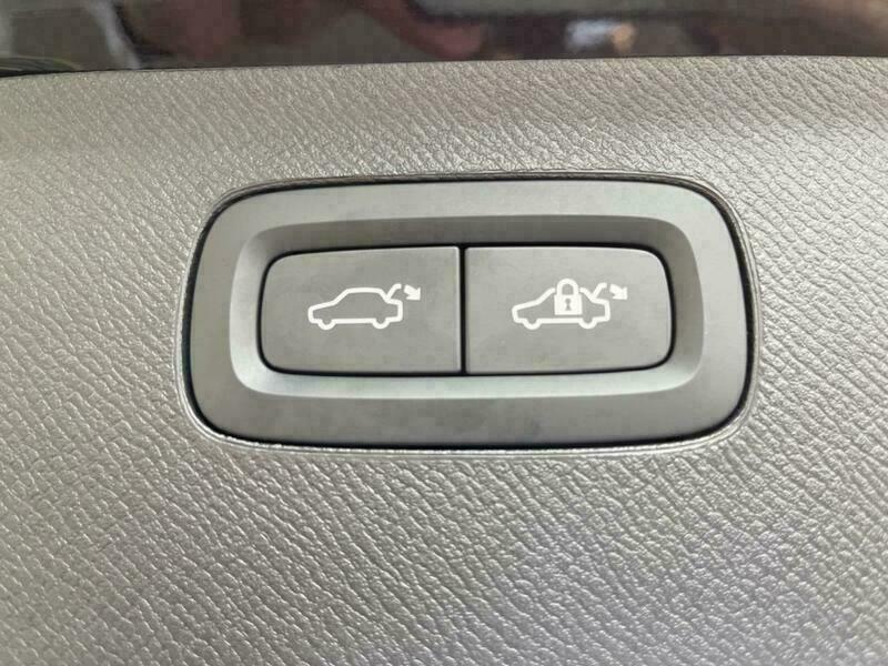 XC90