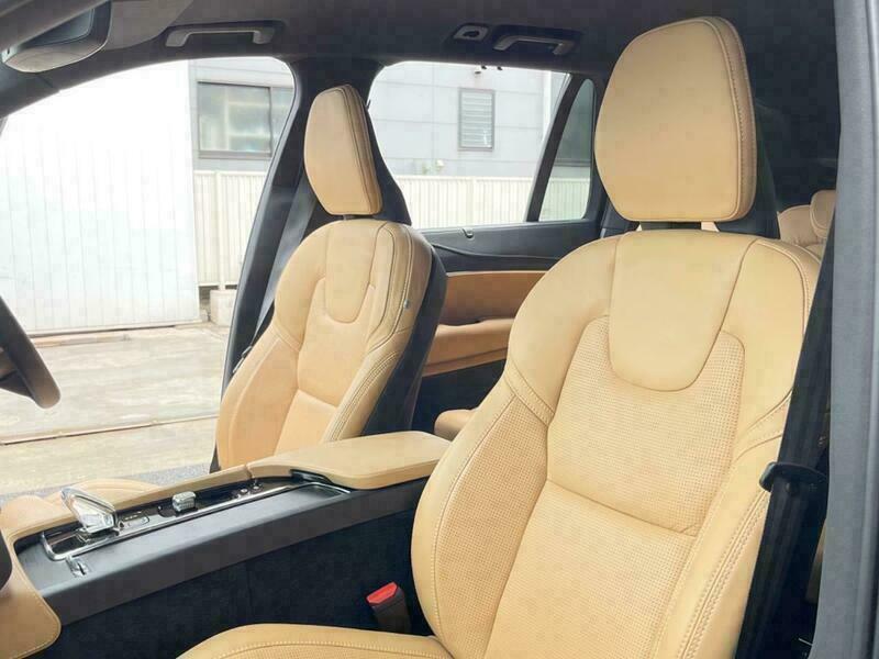 XC90