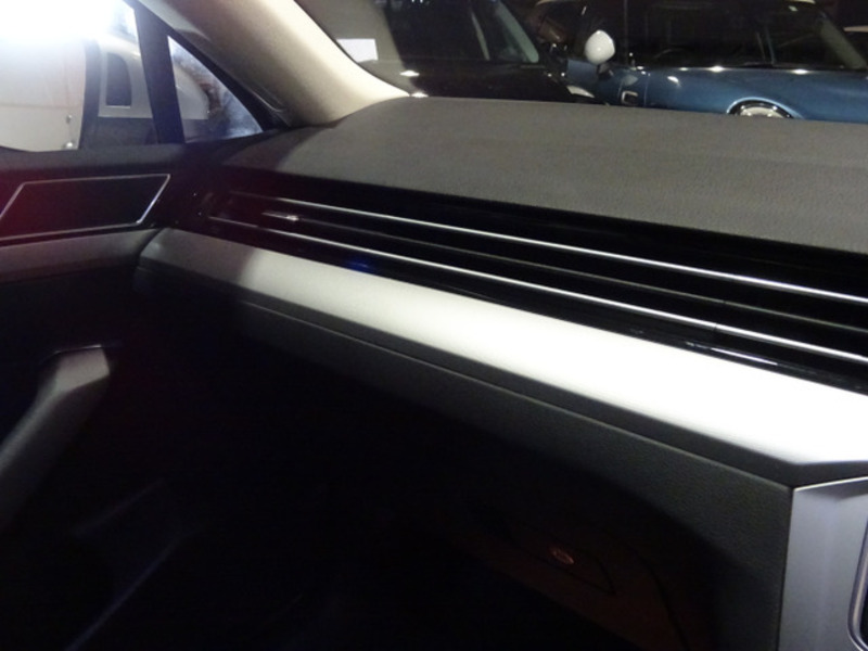 PASSAT VARIANT