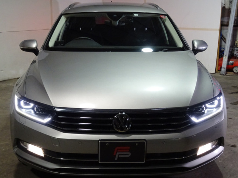 PASSAT VARIANT