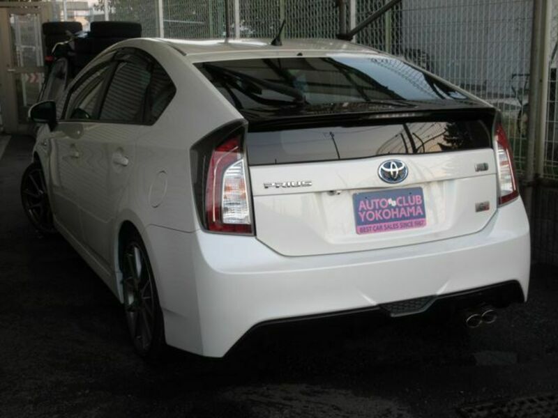 PRIUS-24