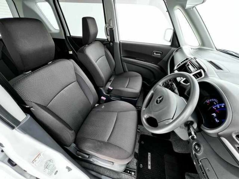 DELICA D2