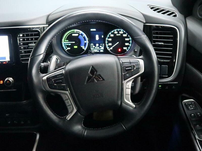OUTLANDER PHEV