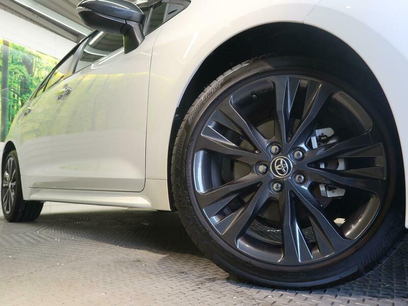 COROLLA