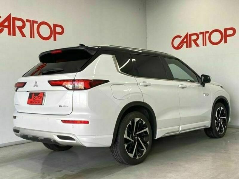 OUTLANDER PHEV