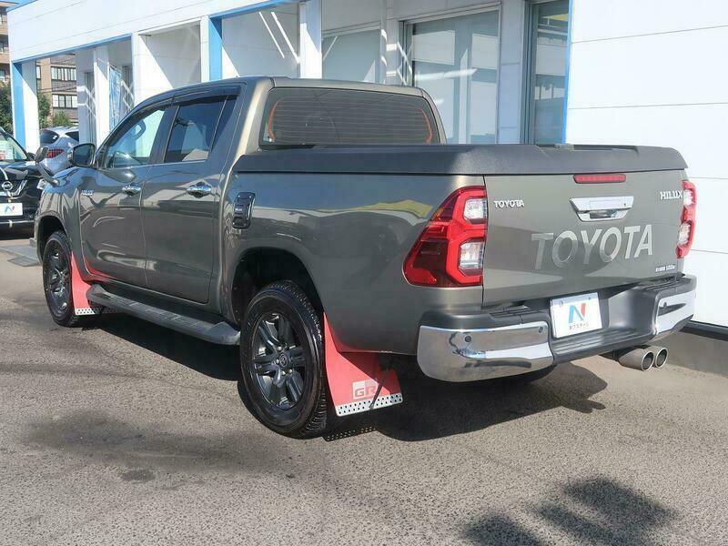 HILUX