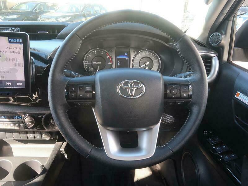 HILUX
