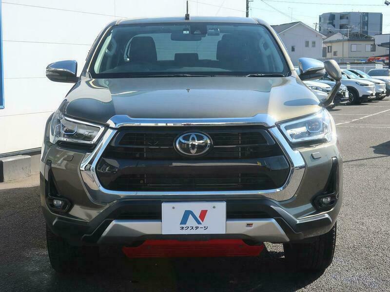 HILUX