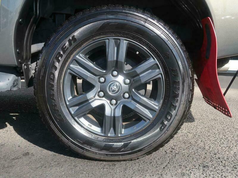 HILUX