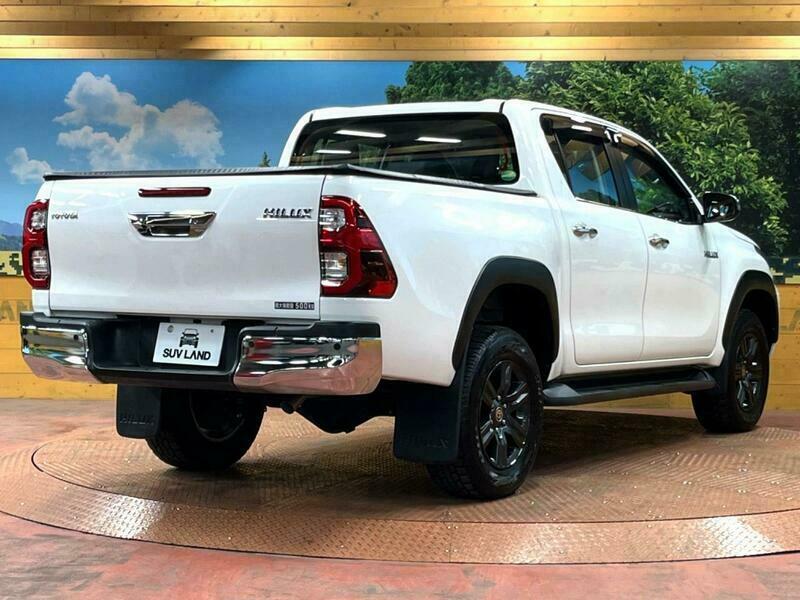 HILUX