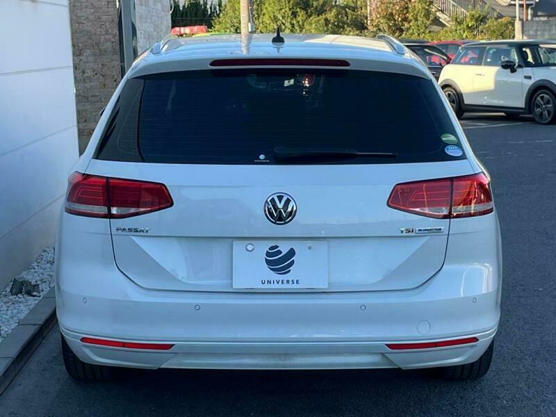 PASSAT VARIANT