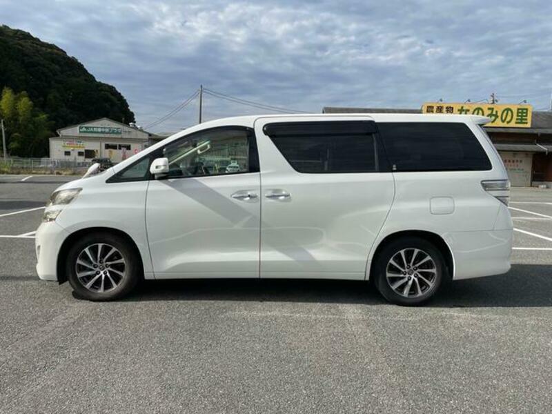 VELLFIRE-8