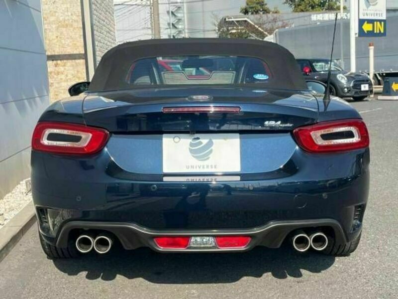 ABARTH 124 SPIDER