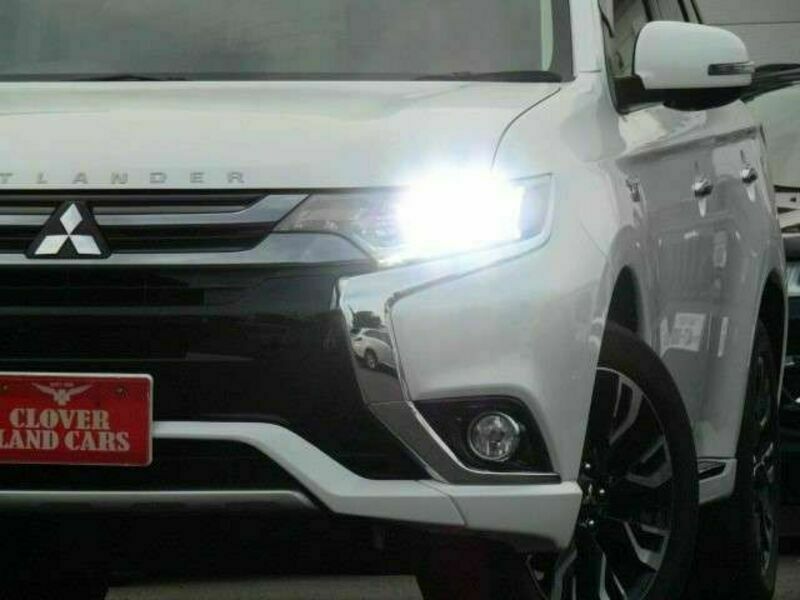 OUTLANDER PHEV