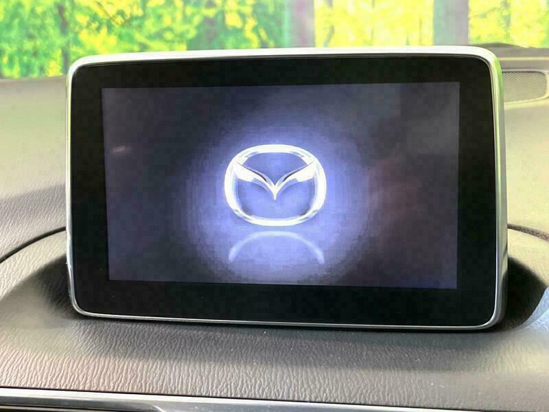 Axela Sport