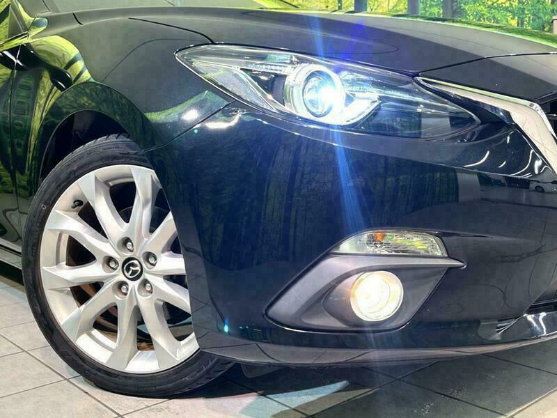 Axela Sport