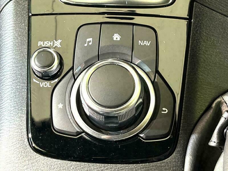 Axela Sport