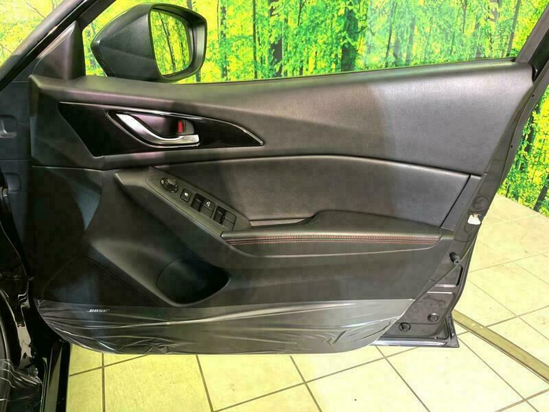 Axela Sport