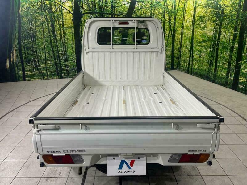 CLIPPER TRUCK