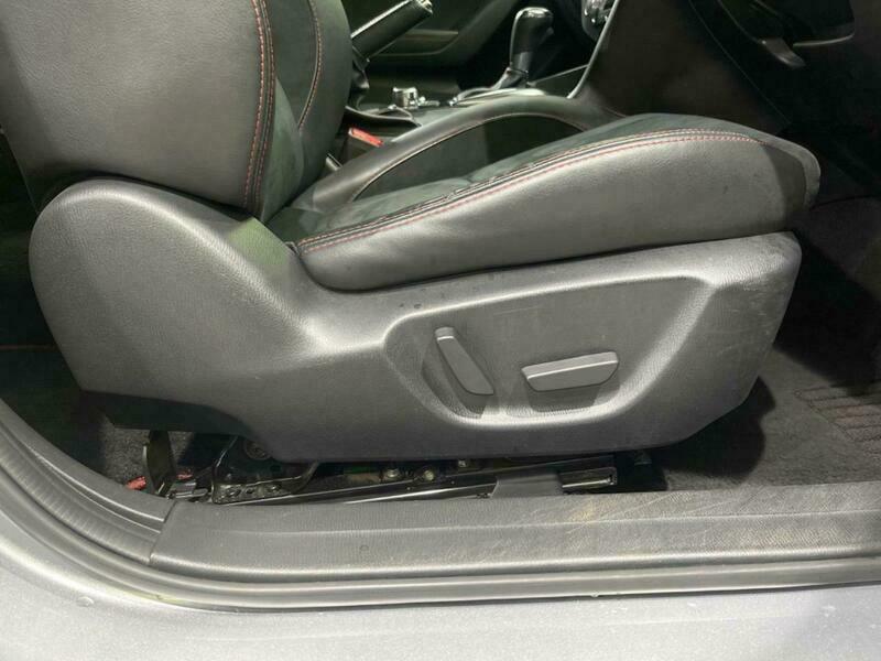 Axela Sport