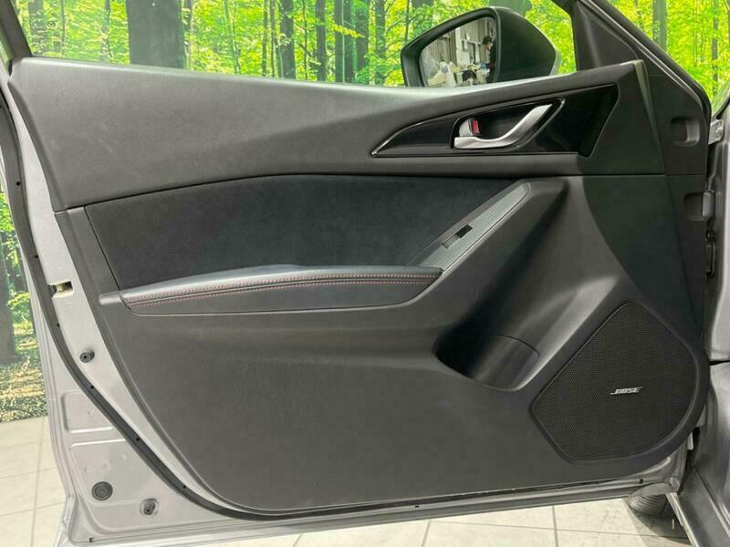 Axela Sport