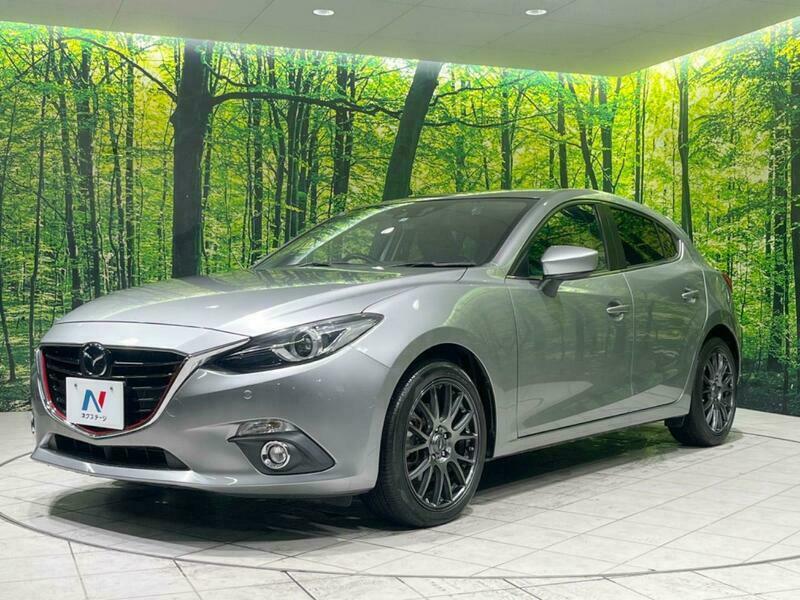 Axela Sport