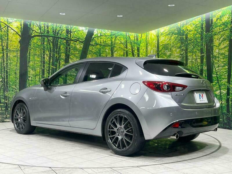 Axela Sport