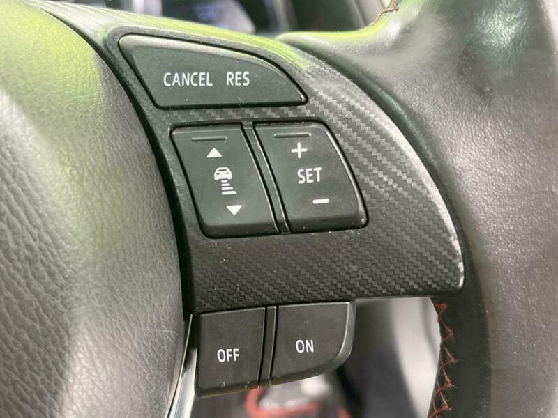 Axela Sport