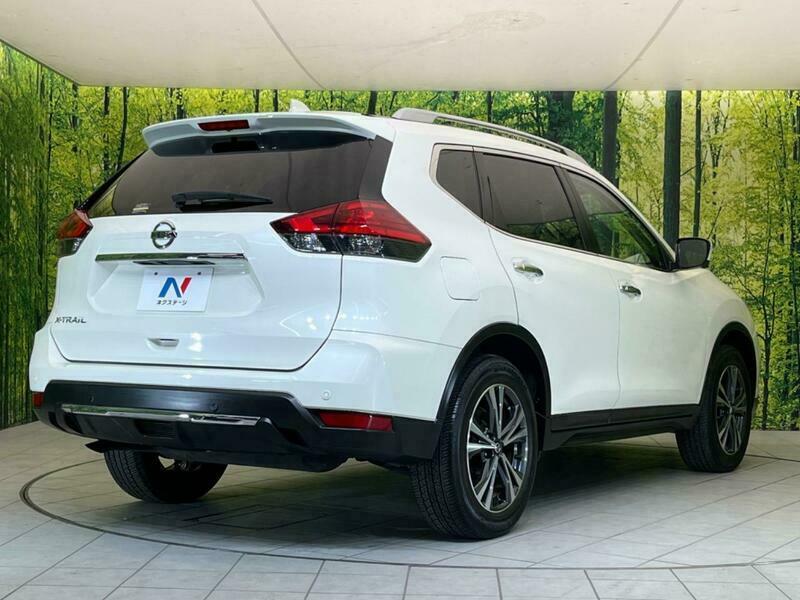 X-TRAIL-16