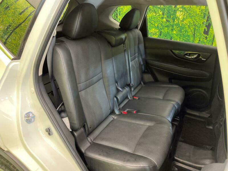 X-TRAIL-38