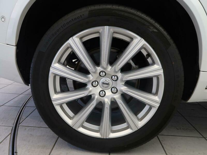 XC90