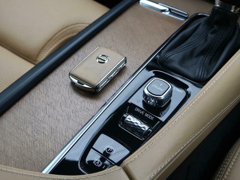 XC90
