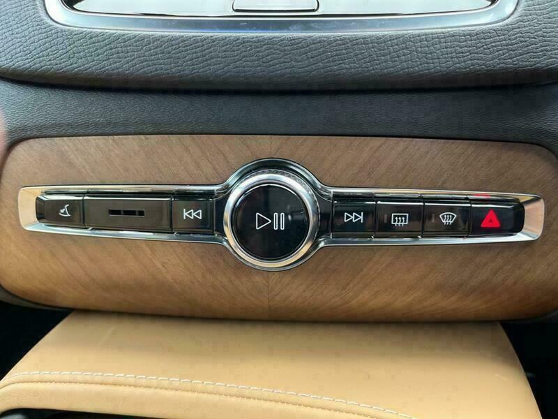 XC90