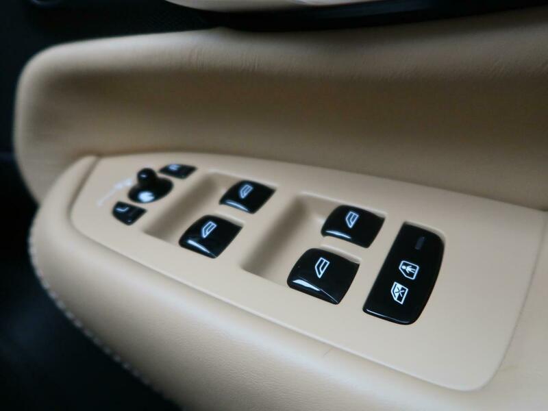 XC90