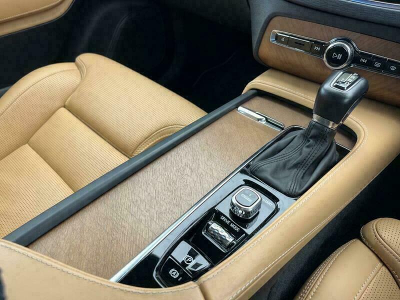 XC90