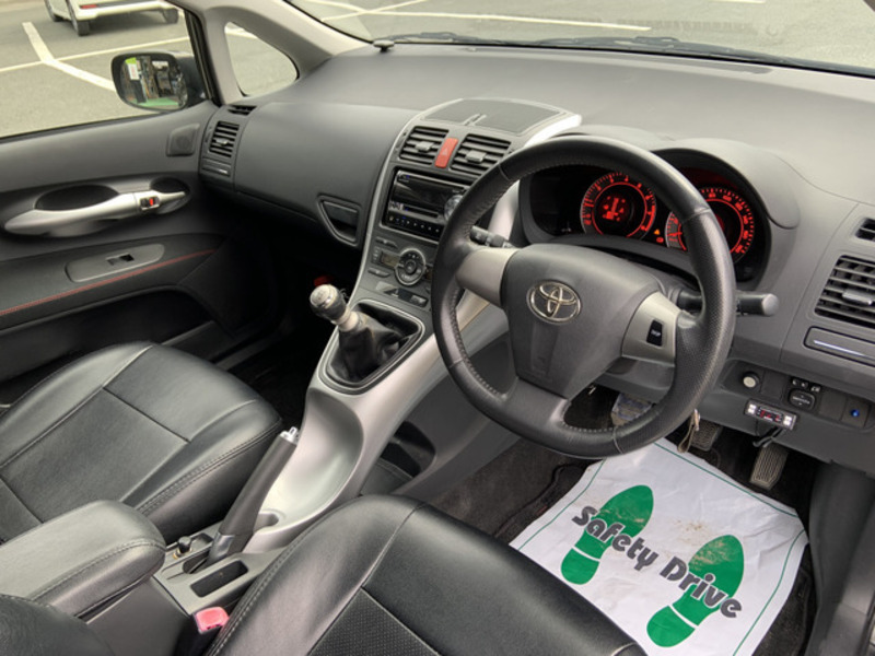 AURIS
