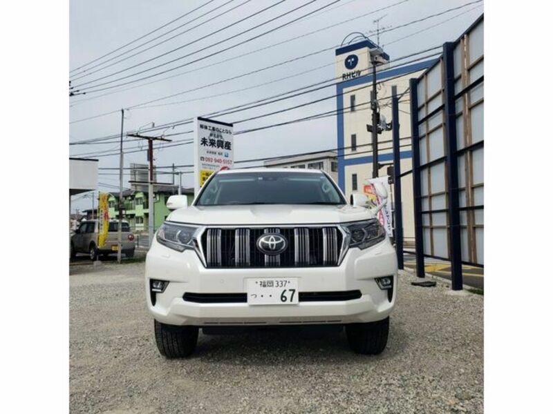 LAND CRUISER PRADO-1