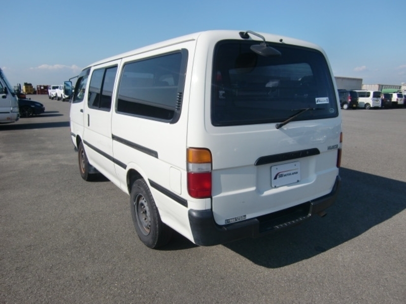 HIACE VAN