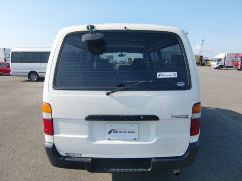 HIACE VAN