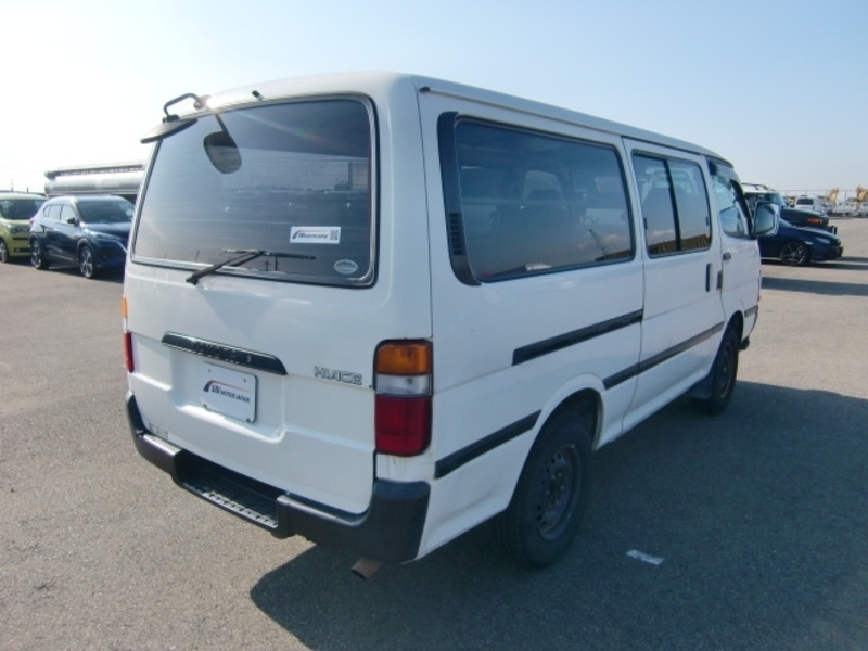 HIACE VAN
