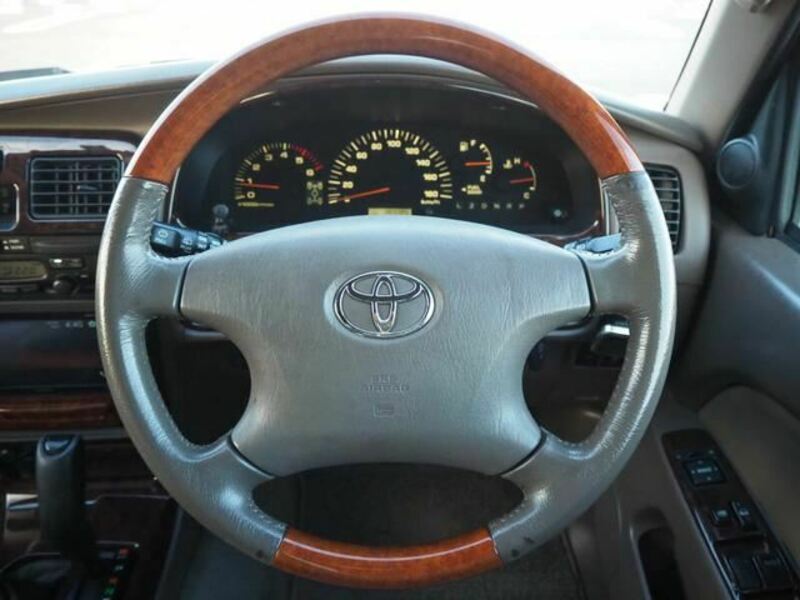 HILUX SURF