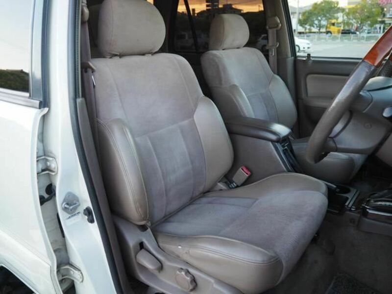 HILUX SURF