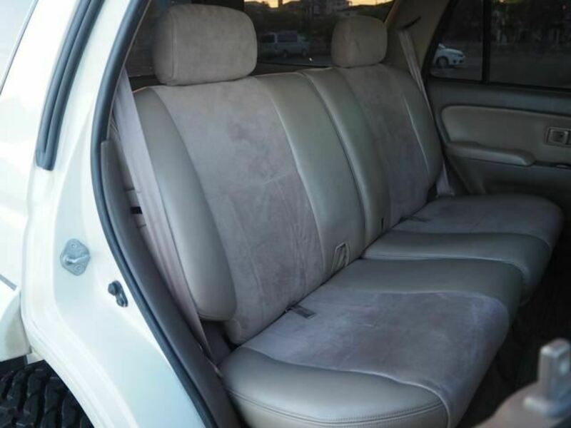 HILUX SURF